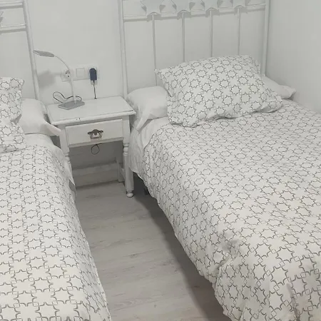 Piso Nuria Lägenhet